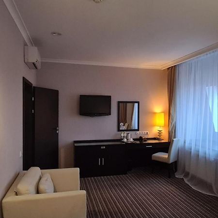 Optima Sumy Exterior foto