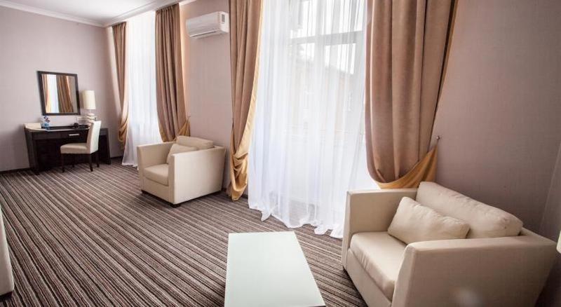 Optima Sumy Quarto foto